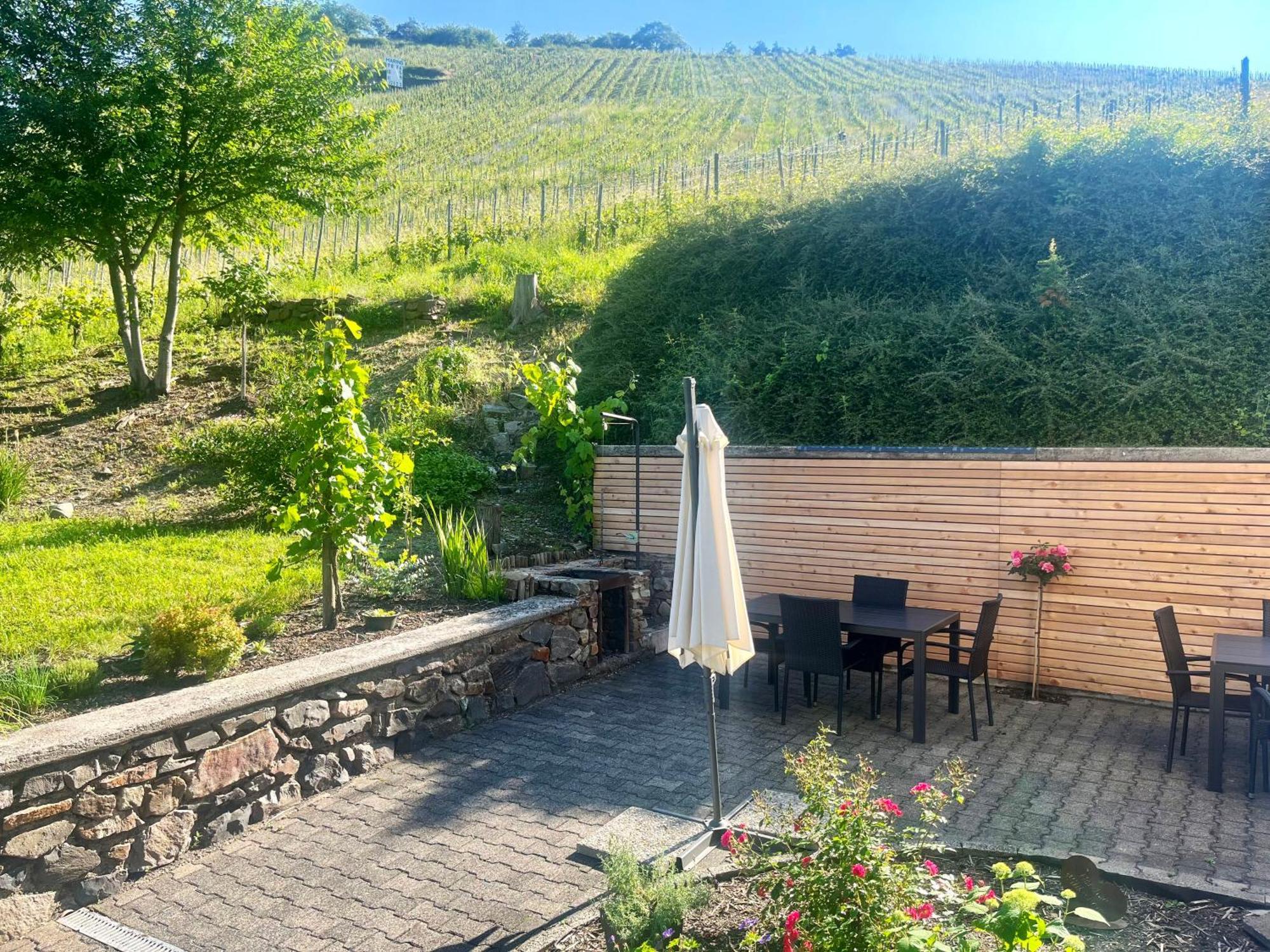 Ferienwohnung 1595 Im Weingut Botzet Maring-Noviand Екстериор снимка